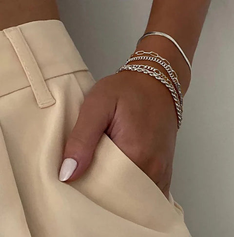 Gold Bracelet Stack for Women – 5 Piece Chain Bracelets
