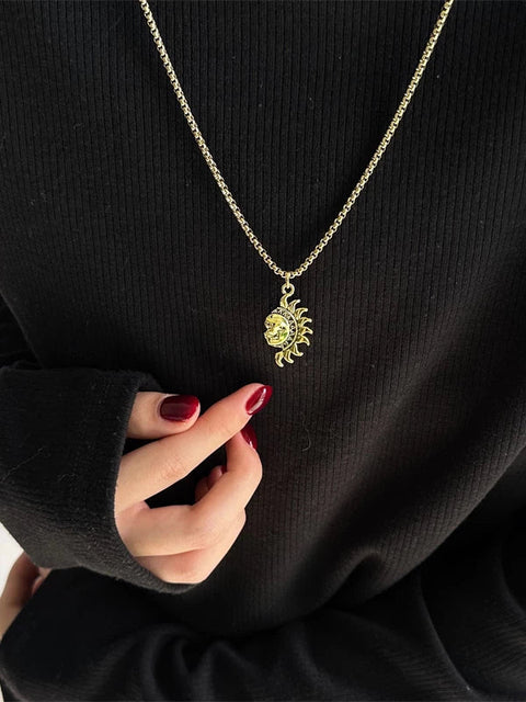 Sun & Moon Necklace Set