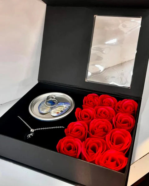 Pearl Necklace Oyster Discovery Kit