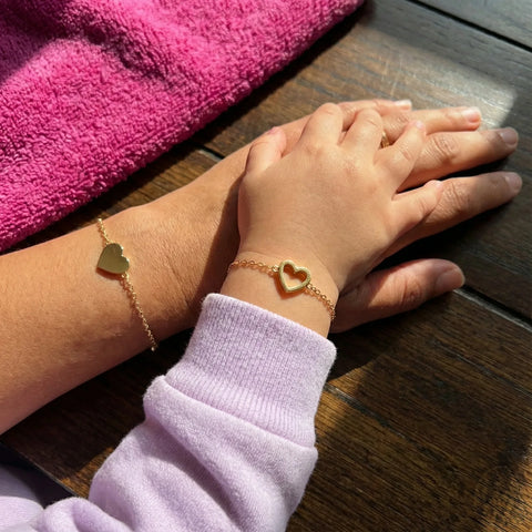Mother Daughter Matching Heart Bracelets – Meaningful Gift Jewelry